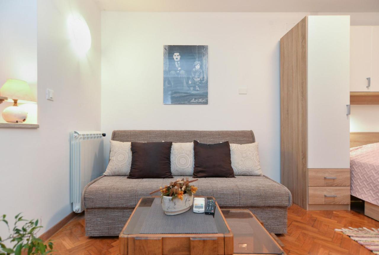 Apartments Voltica 1049 Ровинь Экстерьер фото